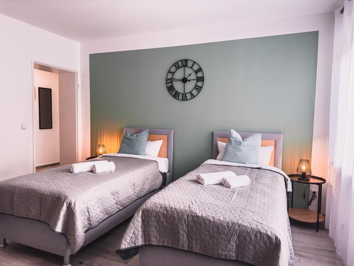 Immostay #6 - Ferienhaus 4 Zimmer Fuer 8 Personen, Wifi & Zentrum BRE Esterno foto