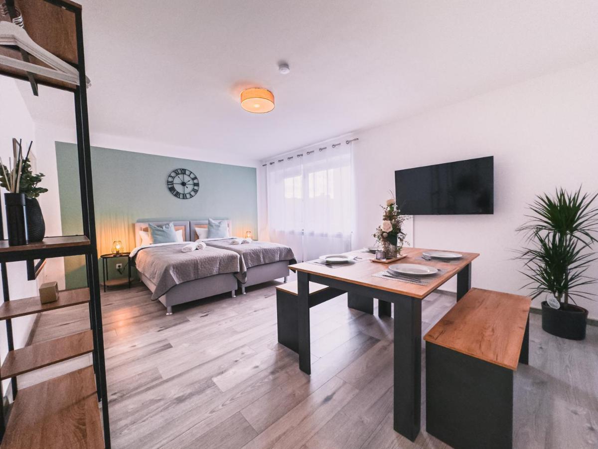 Immostay #6 - Ferienhaus 4 Zimmer Fuer 8 Personen, Wifi & Zentrum BRE Esterno foto